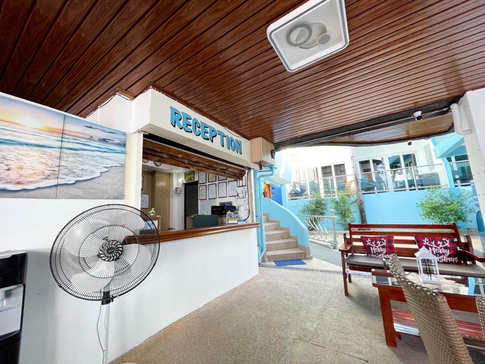 Montani Beach Resort Puerto Galera Powered By Cocotel Екстер'єр фото